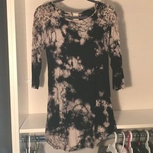Black and cream tie-dye shirt